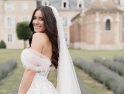 Foto Istri Harry Maguire yang Suaminya Diolok-olok di Piala Dunia Qatar 2022