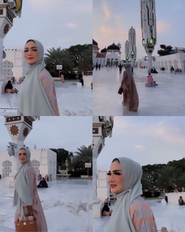 Penampilan krisdayanti yang memakai hijab langsung mendapatkan pujian dari warganet di akun Instagramnya. Asli...cantik...pakai hijab, moga mendapatkan hidayah pakai hijab untuk selamanya, puji akun @juwairiahuwai. Keren Mimi pake hijab stylis hijabnya mantul 👏👏makin cetar mimi😍😍, kagum akun @evy_nur. Masya Allah mimi KD cantiknya jangan lepas lagi hijabnya mimi .. insha Allah berkahnya makin banyak, ucap akun @fhila1980. Foto: Dok. Instagram @krisdayantilemos.