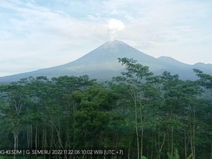 Gunung Semeru Erupsi, Baca Doa Ini agar Terlindung dari Bahaya