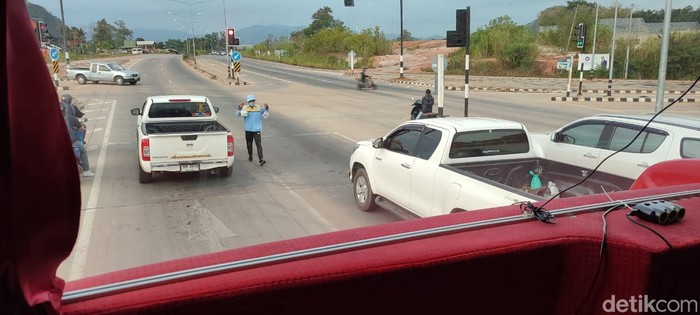 Jalanan di Thailand Jalanan di Thailand