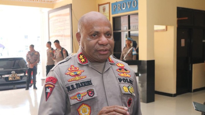 Kapolda Papua Irjen Mathius D Fakhiri.