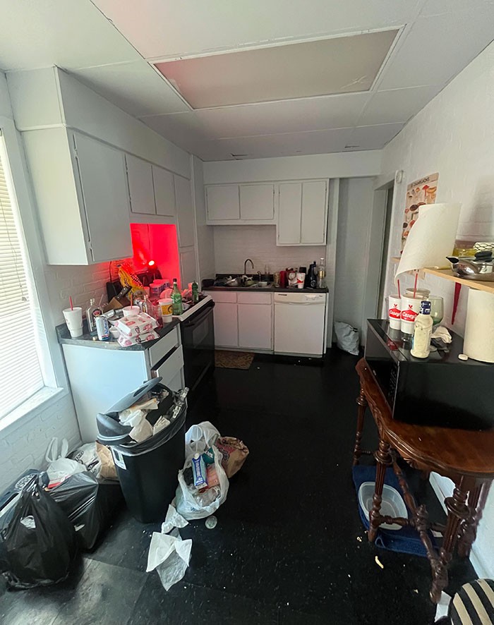 Makanan anak kost berjamur Makanan anak kost berjamur