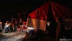 Mereka yang Bertahan di Tengah Gelap Gulita Gempa Cianjur