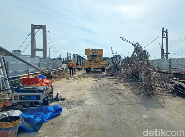 Pembangunan Jembatan Juwana di Pati, Selasa (22/11/2022).