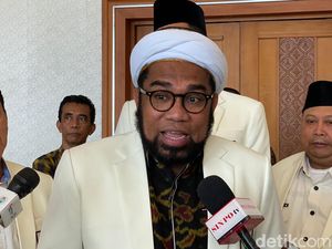Ngabalin Bantah Benny Rhamdani: Sosok T Bos Judol Tak Dibahas di Ratas