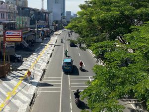 Melihat Lebih Dekat Revitalisasi Trotoar Lebar di Margonda Depok
