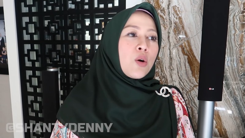 Dapur di rumah Shanty Denny