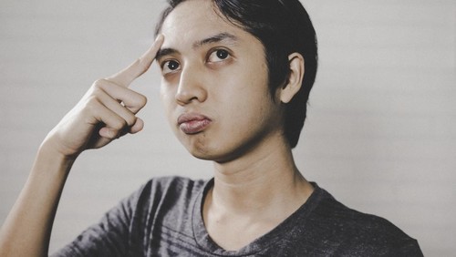 Ilustrasi sifat skeptis atau skeptisme.