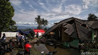 Kepala Pusat Gempa Bumi dan Tsunami BMKG Daryono mengatakan pihaknya mencatat ada 130 kali gempa susulan di Cianjur, Jawa Barat, sejak pukul 12.00 WIB. Gempa paling besar tercatat berkekuatan magnitudo (M) 4,2.