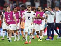 Urutan teratas dihuni Inggris dengan tiga poin, sedangkan Iran di posisi terbawah.