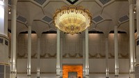 Pembangunan Masjid Djamaa el Djazair ini dimulai pada Agustus 2012. Desain bangunannya dirancang oleh seorang arsitek asal Jerman KSP Juergen Engel Architekten dan insinyur Krebs und Kiefer International. Biaya yang disiapkan untuk membangun masjid ini cukup besar yakni lebih dari US$ 1 miliar. Foto: Getty Images/iStockphoto
