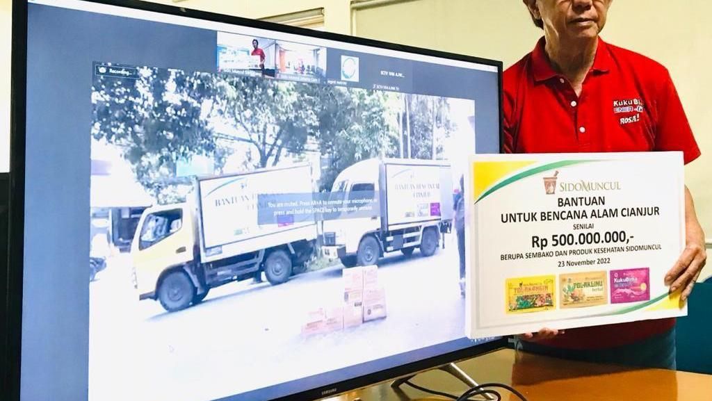 Sido Muncul Salurkan Bantuan Rp 500 Juta ke Korban Bencana di Cianjur
