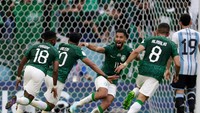 Timnas Arab Saudi berhasil membungkam Argentina di laga Piala Dunia 2022 dengan skor 2-1. (Richard Sellers/Getty Images)