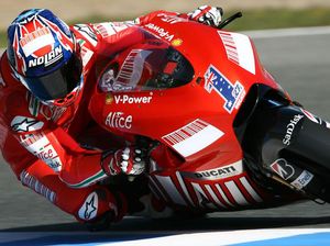 Cerita Stoner saat Gabung Ducati: Motornya Kencang, tapi Beloknya Susah