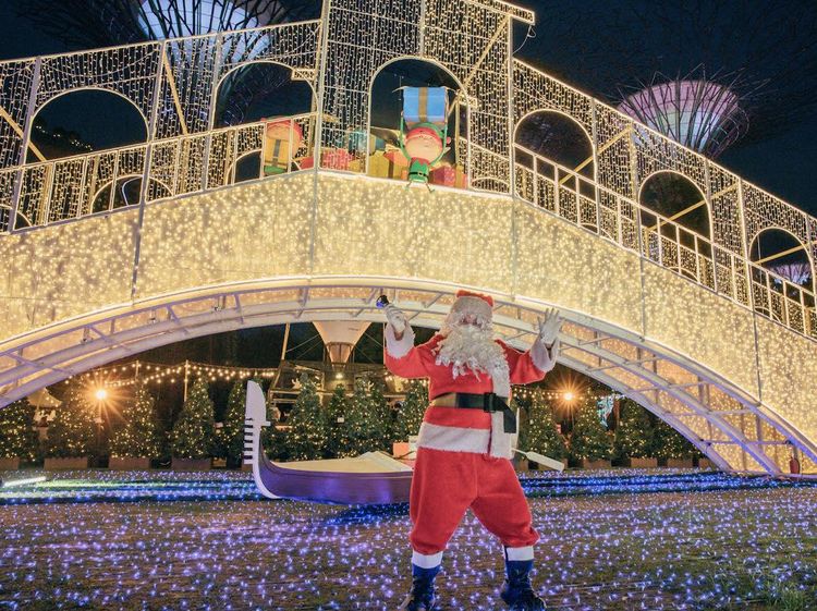 Foto: Gemerlap Christmas Wonderland untuk Akhir Tahun di Singapura