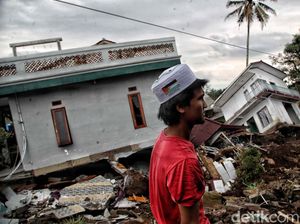 Desa Sarampad yang Porak-poranda Diguncang Gempa Cianjur
