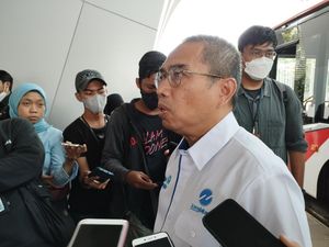 Sopir Angkot JakLingko Viral Berkata Kasar ke Pengendara di Jakbar Dipecat