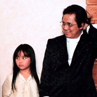 Gita Gutawa mulai mendapat tawaran rekaman untuk album solo perdananya setelah lagu duetnya sukses. Karier Gita dalam industri musik pun mulai berkembang dengan cepat dan namanya semakin banyak dikenal oleh masyarakat. Foto: Instagram/@gitagut