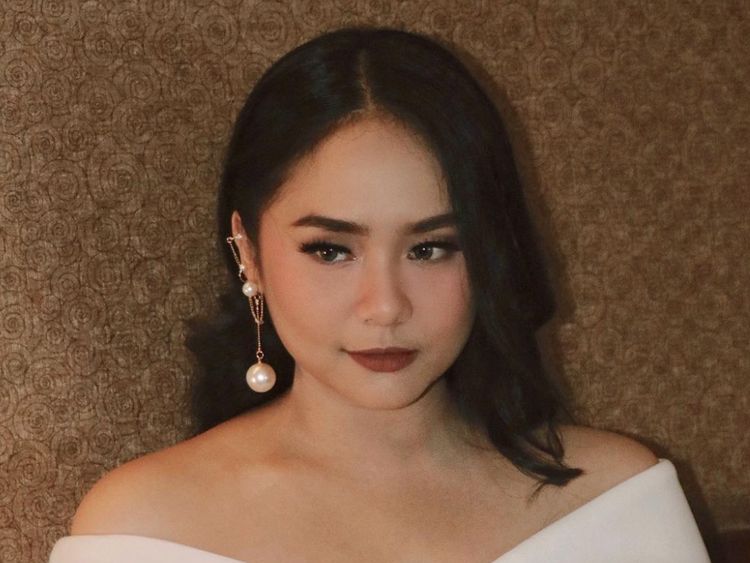 8 Transformasi Gita Gutawa yang Kini Jadi Direktur, Gayanya Makin Elegan