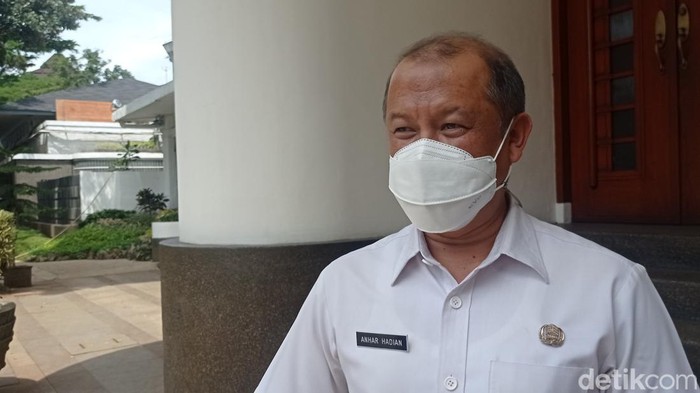 Kadinkes Bandung Anhar Hadian