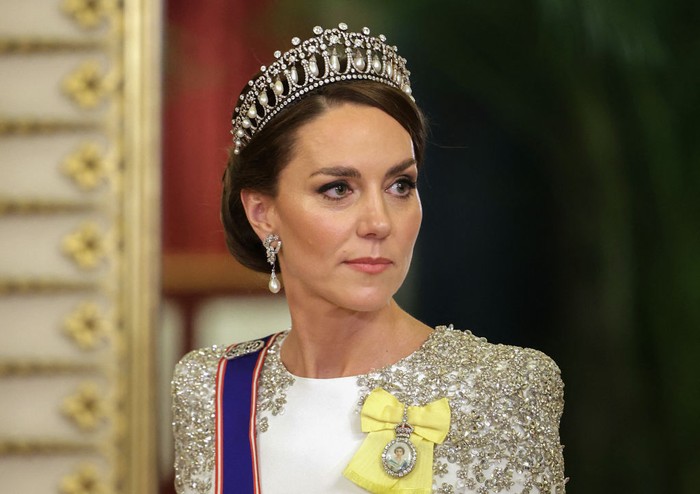 Kate Middleton di Perjamuan Negara Kate Middleton sebagai Princess of Wales menjamu Presiden Afrika Selatan Cyril Ramaphosa di Istana Buckingham, London, Inggris, pada Selasa (22/11/2022).