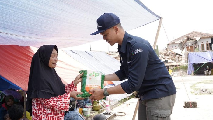 Pupuk Indonesia Grup  memberikan bantuan penanganan dampak gempa Cianjur, Jawa Barat.
