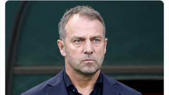 Pelatih Jerman pun jelas tampak sangat kecewa. Foto: Twitter