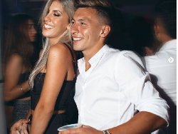 8 Potret Muri Lopez Benitez, WAGs Cantik Argentina, Pacar Lisandro Martinez