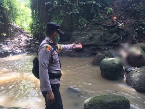 Geger Penemuan Mayat Tanpa Identitas di Sungai Dekat Monkey Forest Ubud