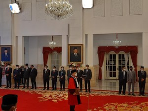 Respons Istana Soal Pencopotan Guru Besar Unhas Aswanto Jadi Hakim MK