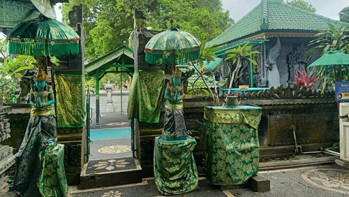 Pura Istana Kanjeng Ratu di Hutan Cekik, Kelurahan Gilimanuk, Kecamatan Melaya, Kabupaten Jembrana, Bali, Rabu (23/11/2022).
