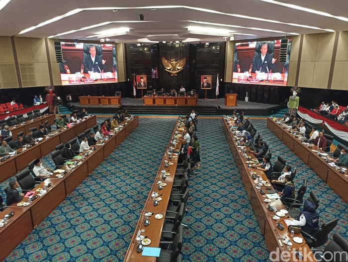 Rapat DPRD DKI Jakarta