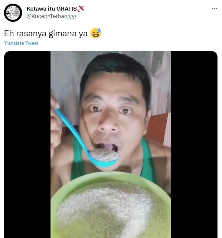 Rela makan aneh demi konten