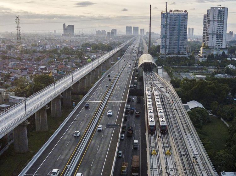 Potret Terkini LRT Jabodebek yang Beroperasi 2023
