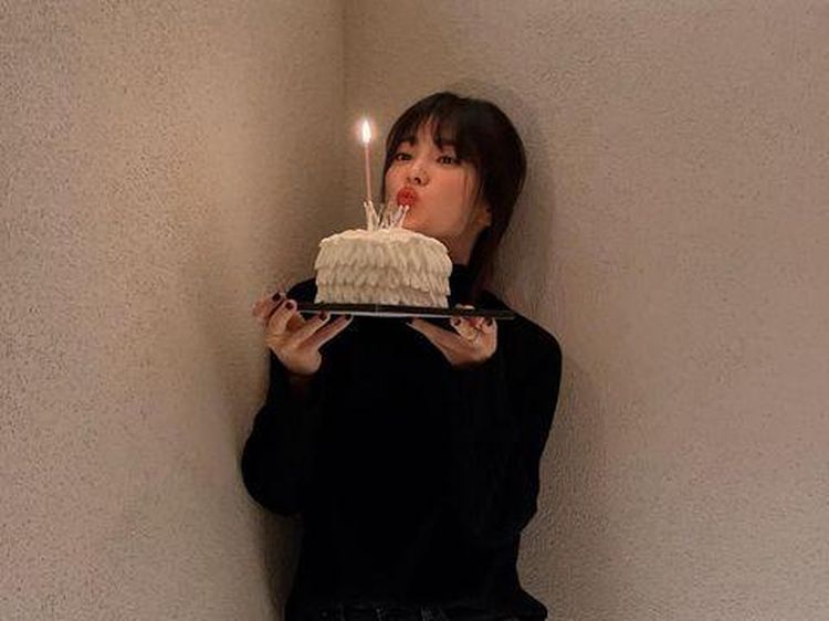 Rayakan Ultah ke-41, Song Hye Kyo Masih Tampak Awet Muda