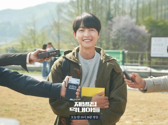 Song Joong Ki Awet Muda di Reborn Rich, Wajahnya Disebut Kebanyakan Filter Song Joong Ki Awet Muda di Reborn Rich, Wajahnya Disebut Kebanyakan Filter