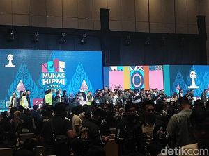 Akbar Himawan Buchari Unggul di Munas HIPMI, Pendukung Masuki Forum