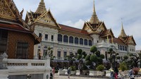 The Grand Palace Bangkok belum bisa dimasuki turis asing semenjak pandemi.
