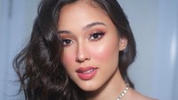 Yasmin Napper lahir di Medan, tapi saat usia empat bulan sudah pindah ke Bali. (Foto: dok Instagram)