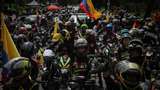 Konvoi Ratusan Pemotor di Kolombia Tolak Kenaikan Harga BBM