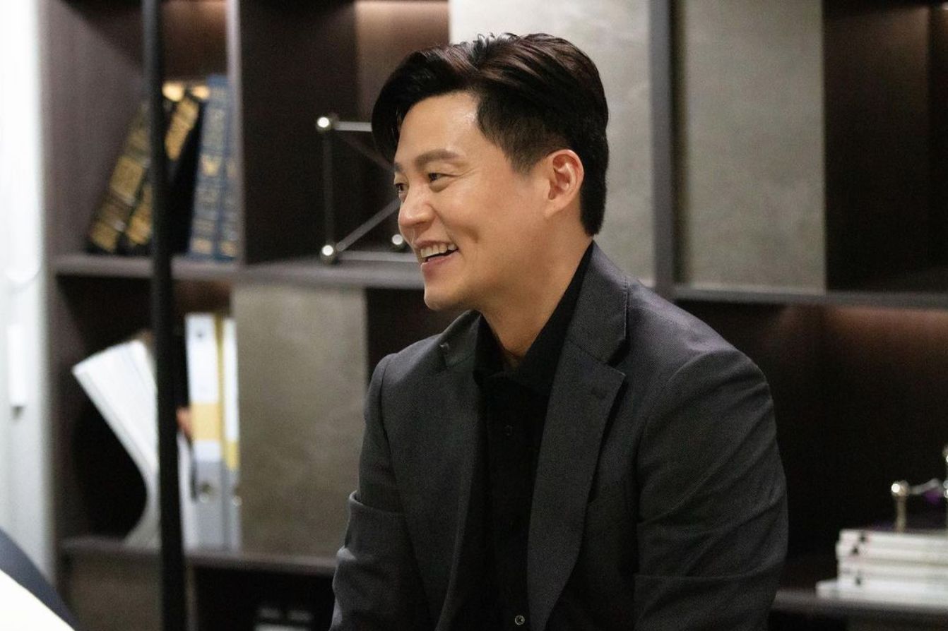 Artis-artis Hook Entertainment