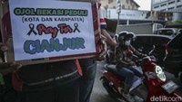 Para ojol ini merupakan komunitas dan relawan ojek online Kota Bekasi dan Kabupaten Bekasi.