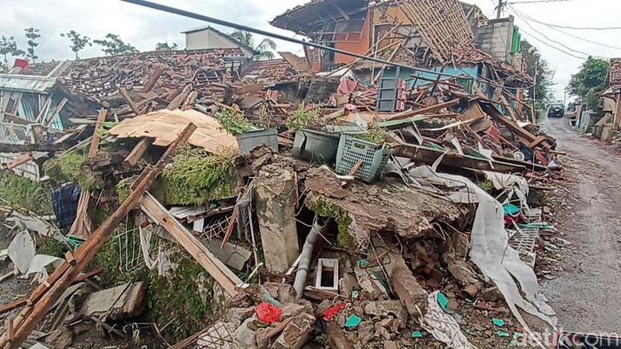 Efek dahsyatnya gempa Cianjur