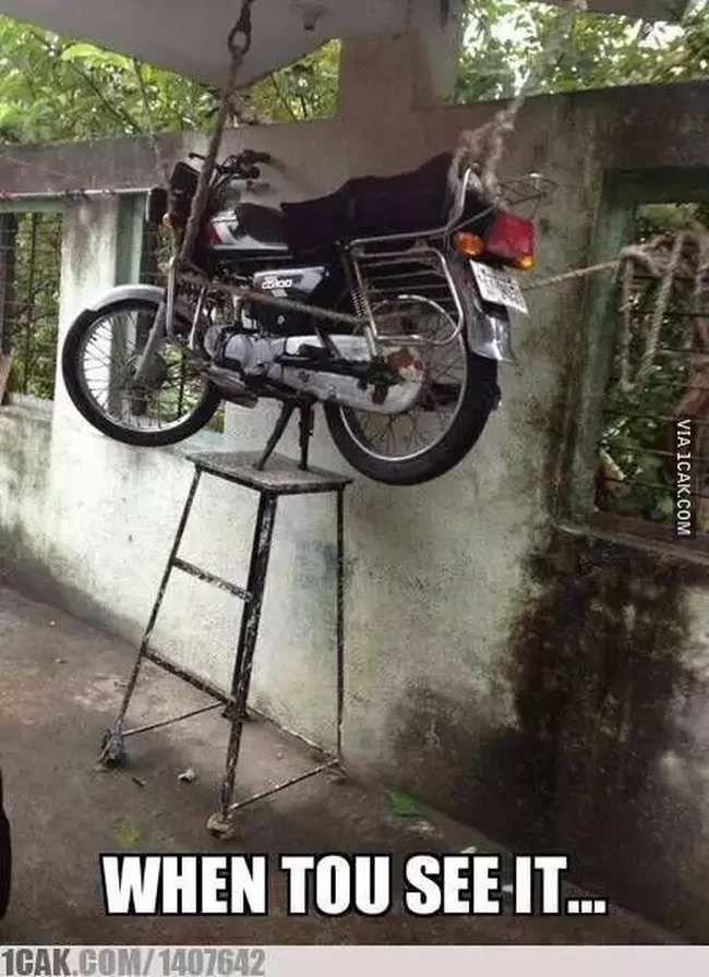 Nuruninnya aja udah susah apalagi kalau harus nyolong. Ini mah maling juga males deh mau ngambil, mending cari motor yang lain. Foto: 1cak.com
