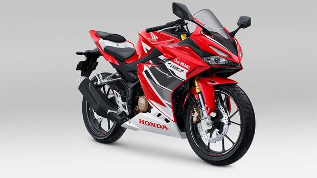 Honda CBR150R