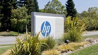 Berita tersebut menjadikan HP sebagai yang terbaru dalam daftar perusahaan teknologi yang pernah berkembang pesat dan kini mengumumkan PHK yang signifikan. (Jason Doiy/Getty Images)