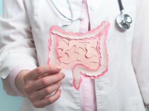 Diidap Hilbram Dunar, Ketahui Tahapan Gejala Kanker Usus Besar