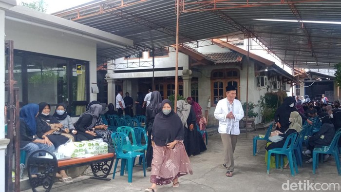 Rumah duka korban tewas kecelakaan maut tol Boyolali, Mega Puspita (35) warga Dukuh Bakalan, Desa/Kecamatan Ceper, Kabupaten Klaten, Kamis (24/11/2022).