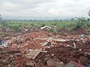 Kengerian Warga Lihat Gempa Cianjur: Tanah Goyang Lalu Muncrat!