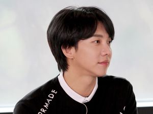 Lee Seung Gi dan Lee Da In Disebut Tak Akan Pergi Bulan Madu